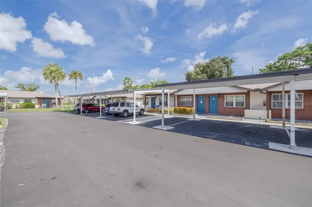 24862 Us Highway 19 N 2303, CLEARWATER