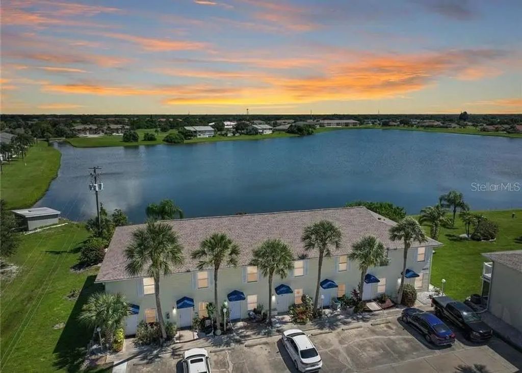 26272 Rampart Boulevard 107, PUNTA GORDA
