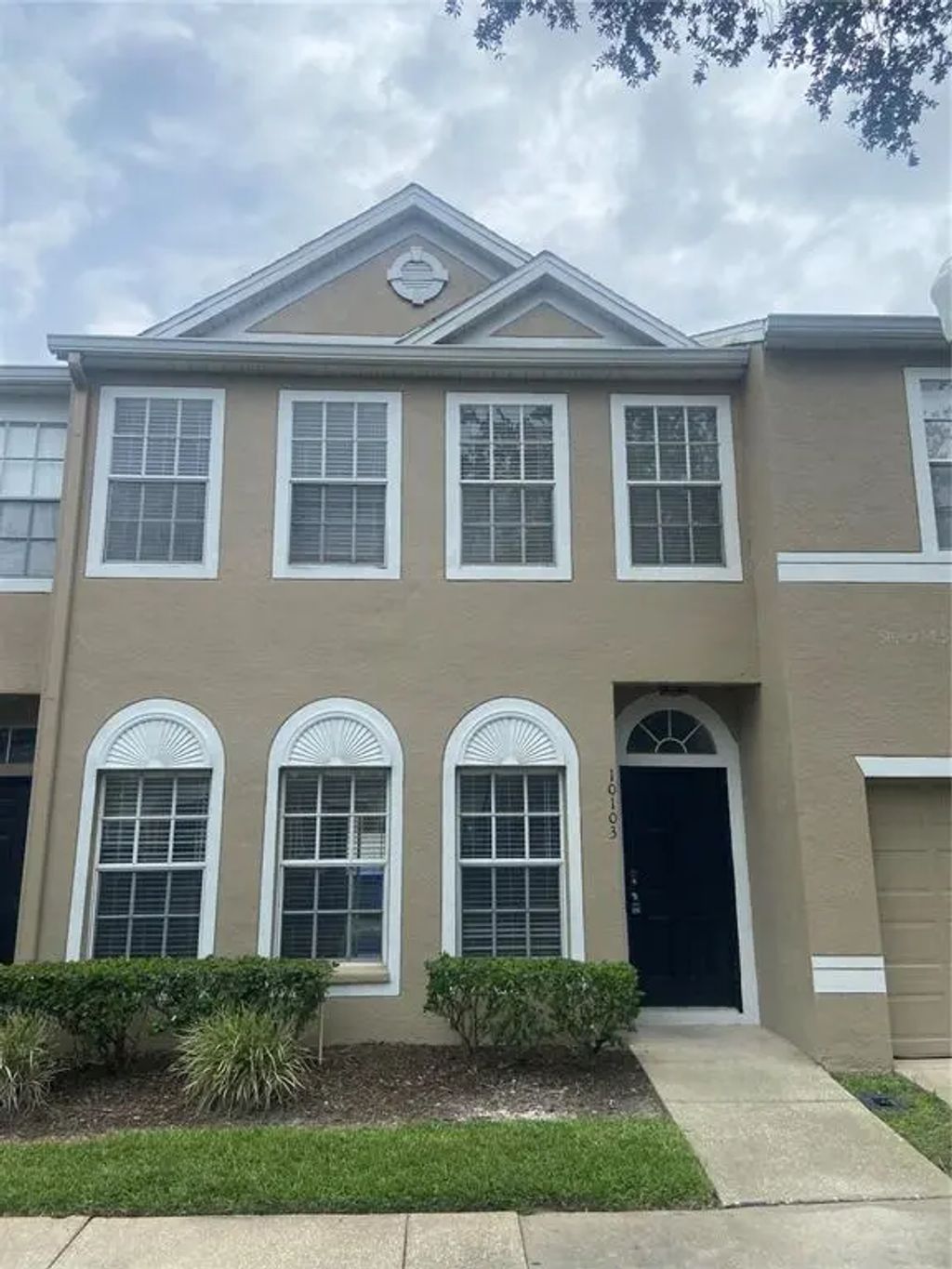 10103 Belleville Place, TAMPA