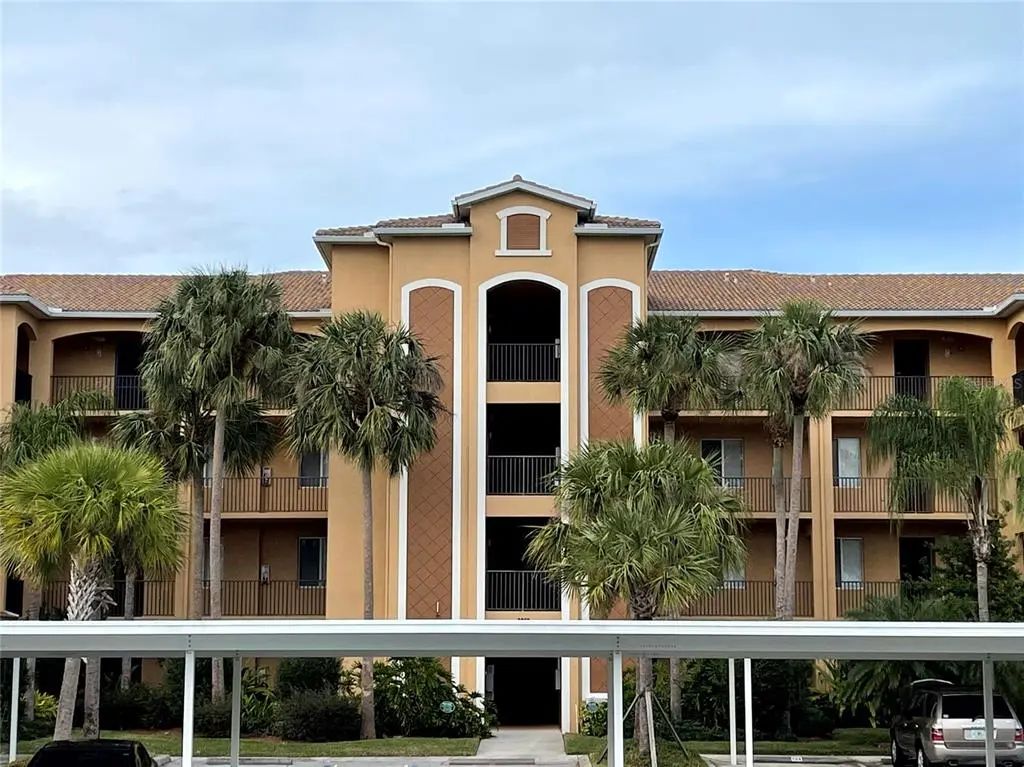 8205 Grand Estuary Trail 404, BRADENTON