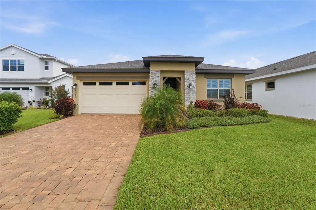 7669 Five Oaks Drive, HARMONY
