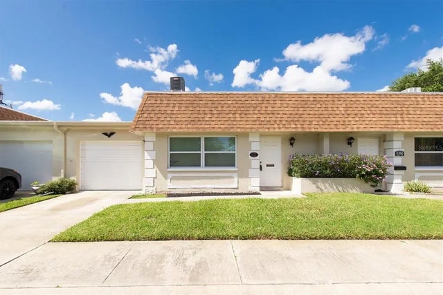 8350 Burgundy Drive N, PINELLAS PARK