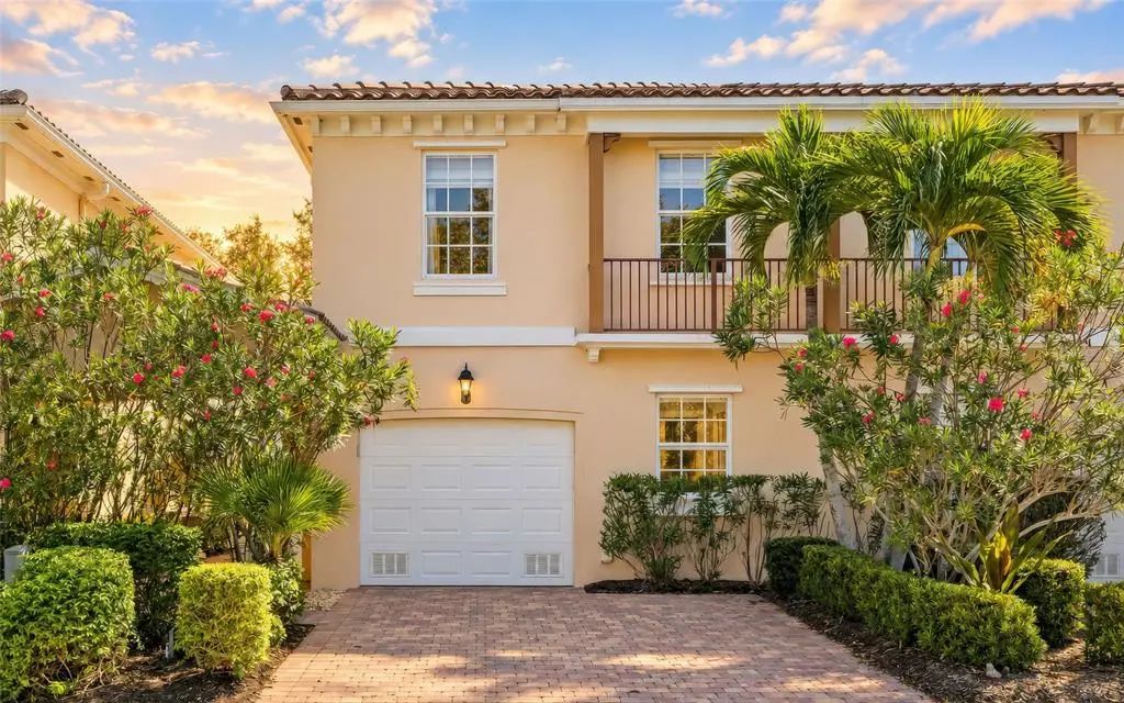 7632 Bergamo Avenue, SARASOTA