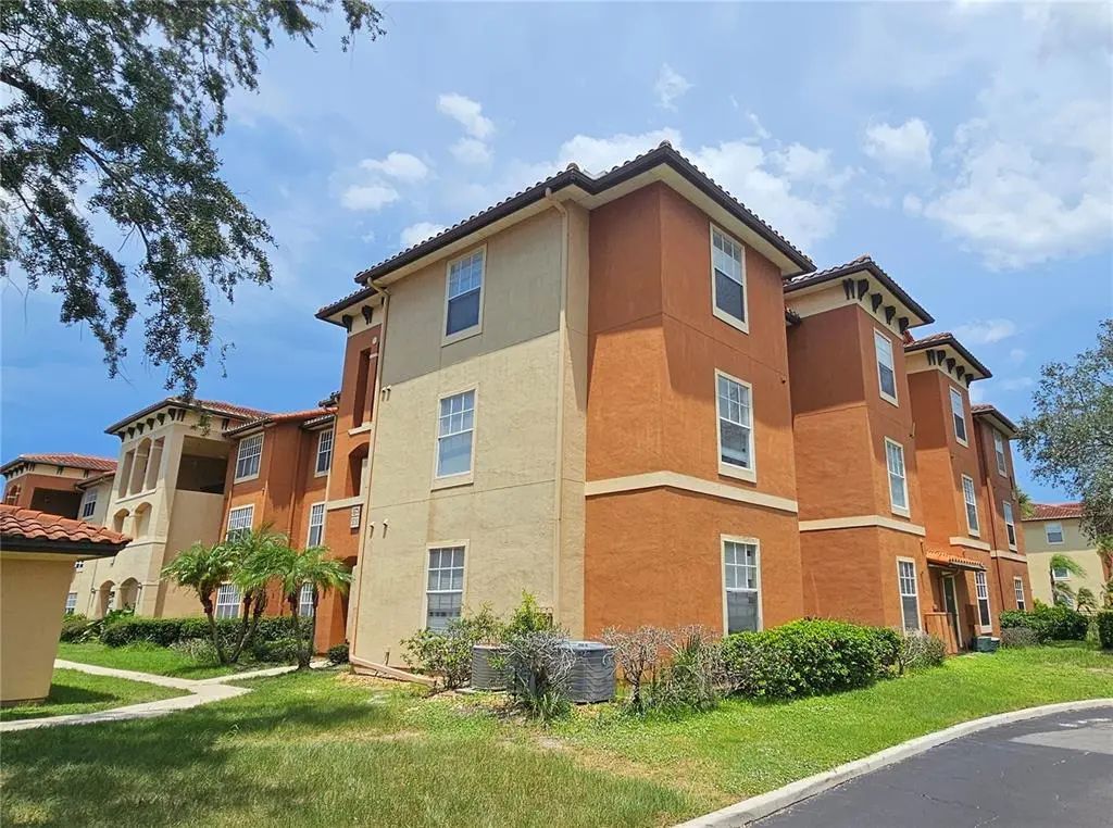 5578 Metrowest Boulevard 1-310, ORLANDO