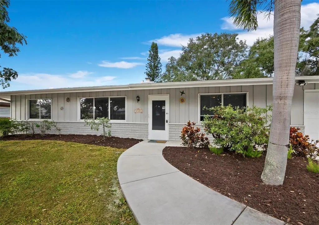 2417 Parson Lane, SARASOTA