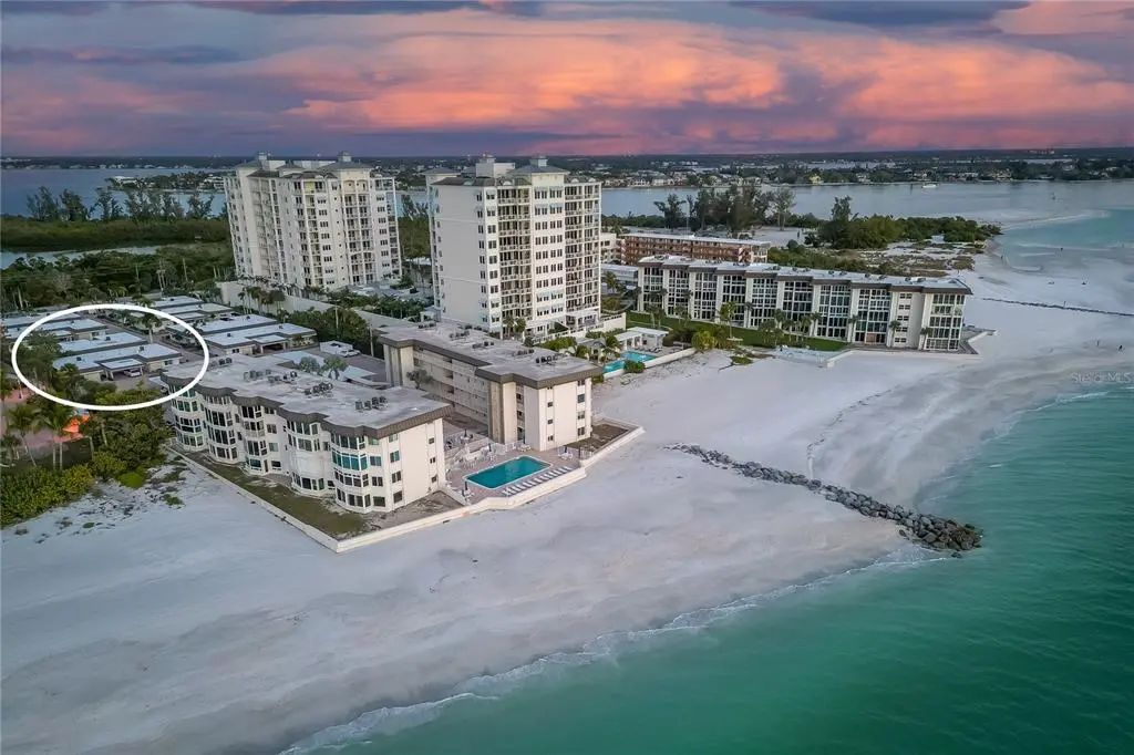 1900 Benjamin Franklin Drive V12, SARASOTA