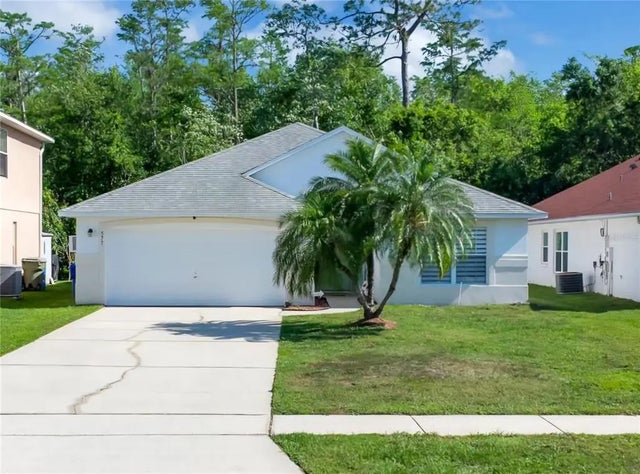 577 Eagle Pointe S, KISSIMMEE