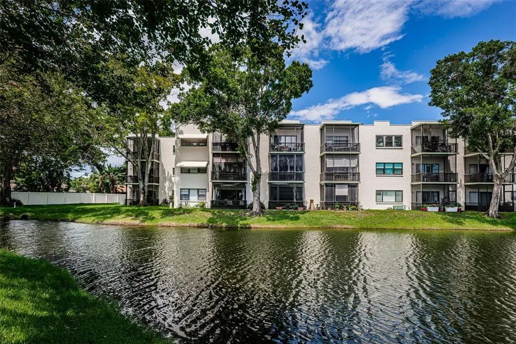 5980 Terrace Park Drive North 313, ST. PETERSBURG