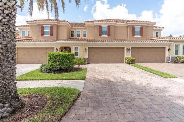 8703 Terracina Lake Drive, TAMPA