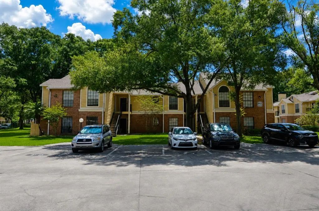 8625 Mallard Reserve Drive 201, TAMPA