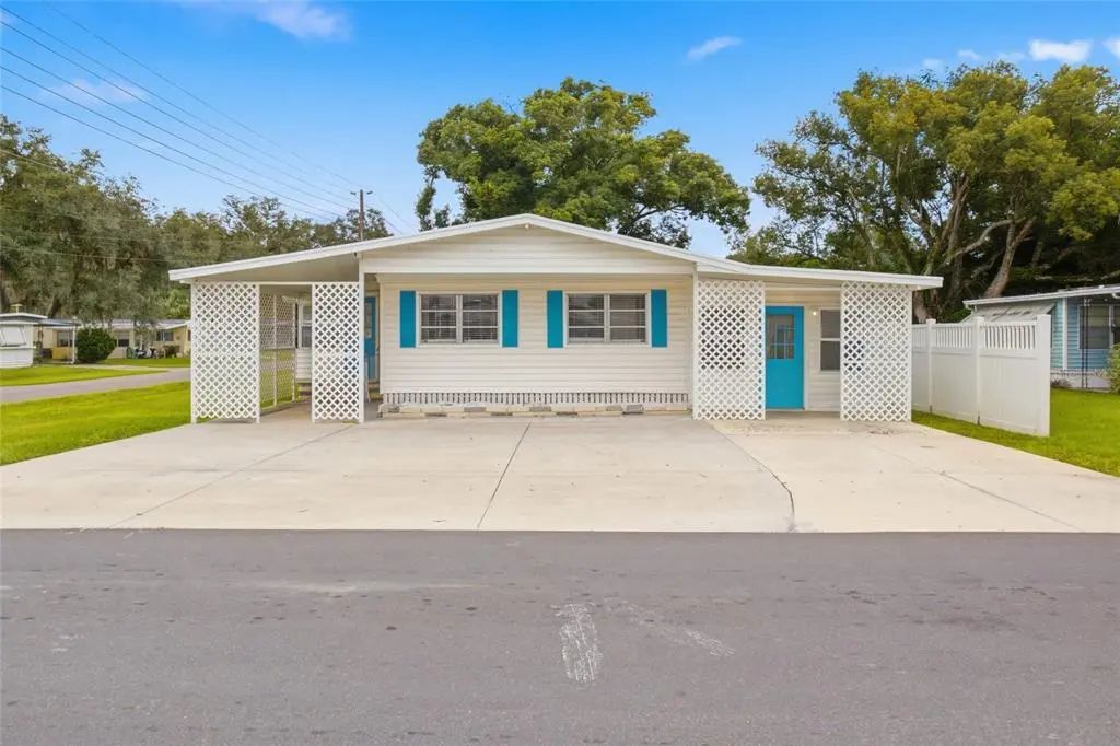 4722 Autumn Palm Drive, ZEPHYRHILLS