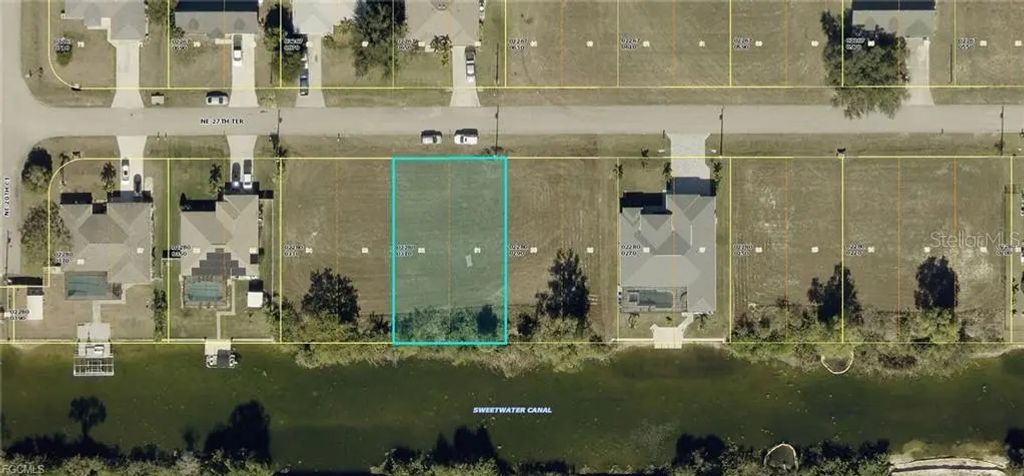 2050 Ne 27th Terrace, CAPE CORAL
