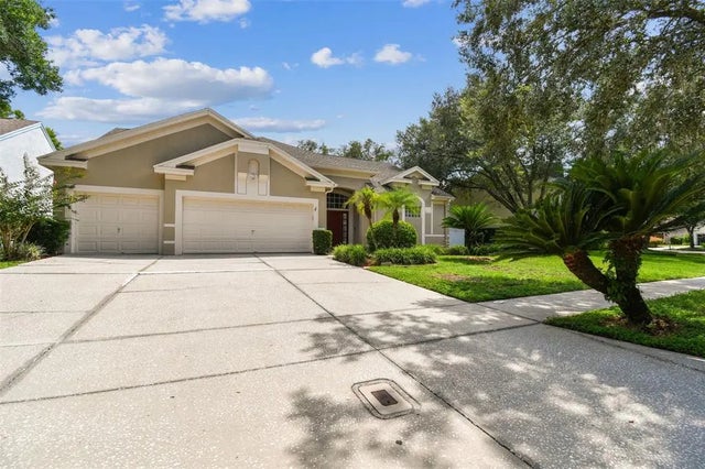 4933 Ebensburg Drive, TAMPA