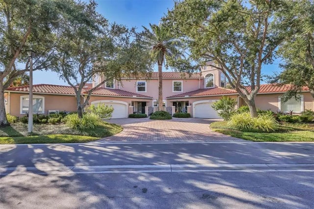 1703 Starling Drive 1703, SARASOTA