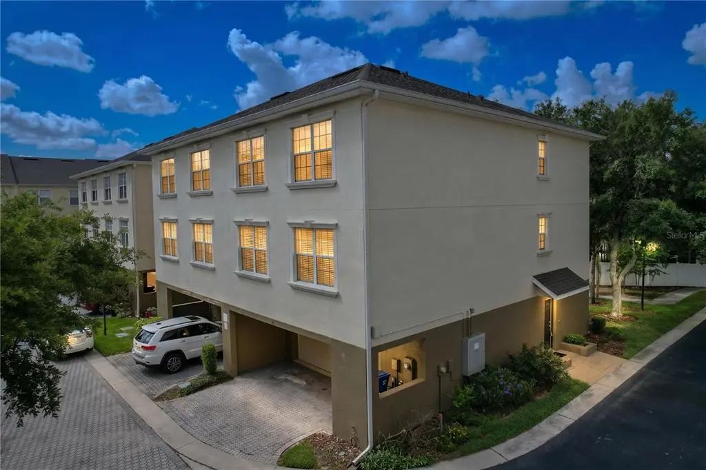 10144 Arbor Run Drive 31, TAMPA