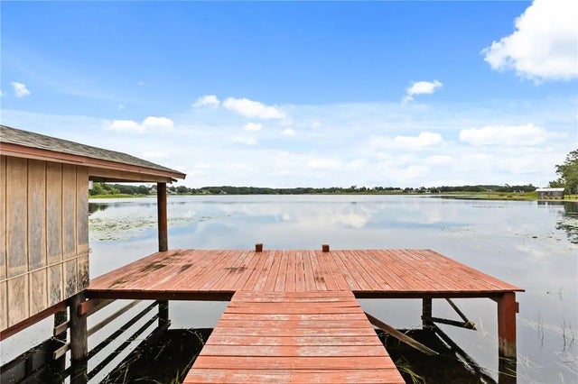 410 Catherine Lane, GROVELAND