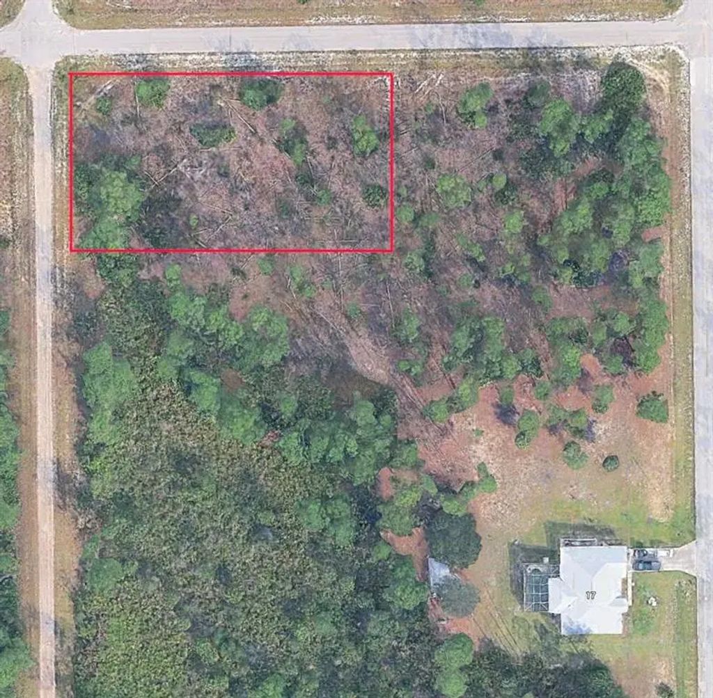 22 Louis Avenue, LEHIGH ACRES