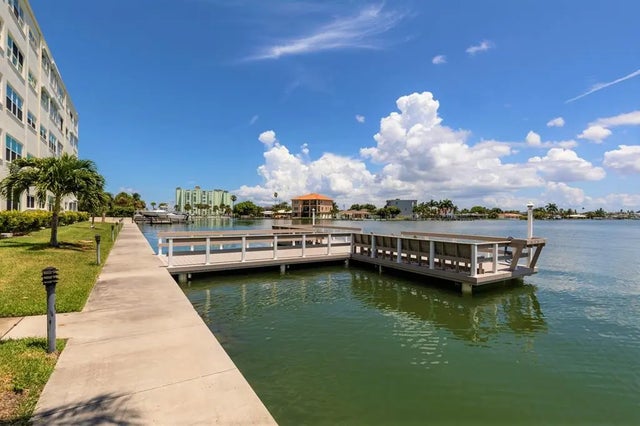 5575 Gulf Boulevard 421, ST PETE BEACH