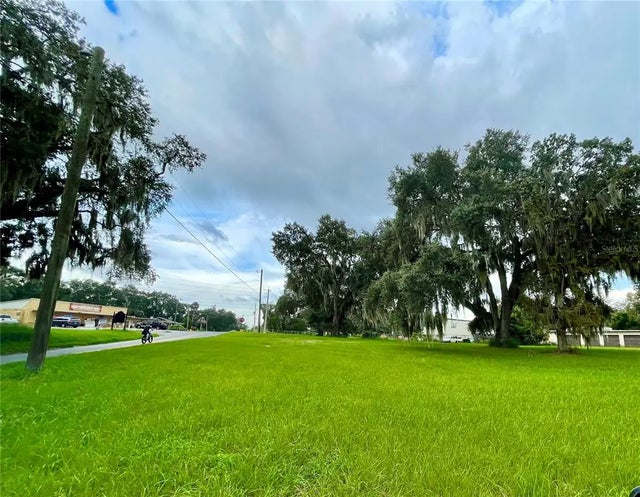 2409 Montclair Road, LEESBURG