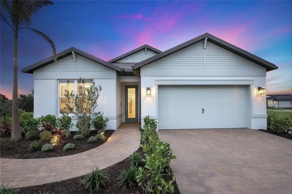 16321 Lilly Elaine Way, BRADENTON