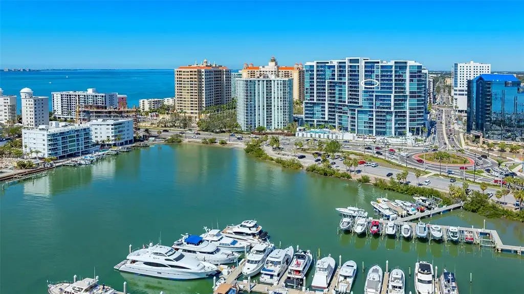 1155 N Gulfstream Avenue 1506, SARASOTA