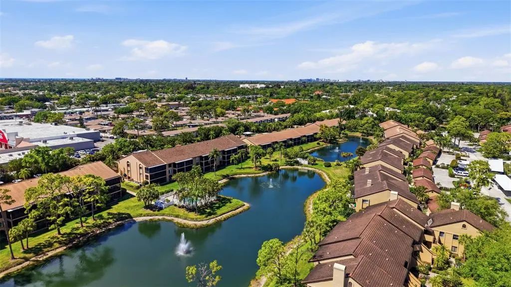 5501 Ashton Way 5501, SARASOTA