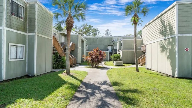 316 Scottsdale Square 316, WINTER PARK
