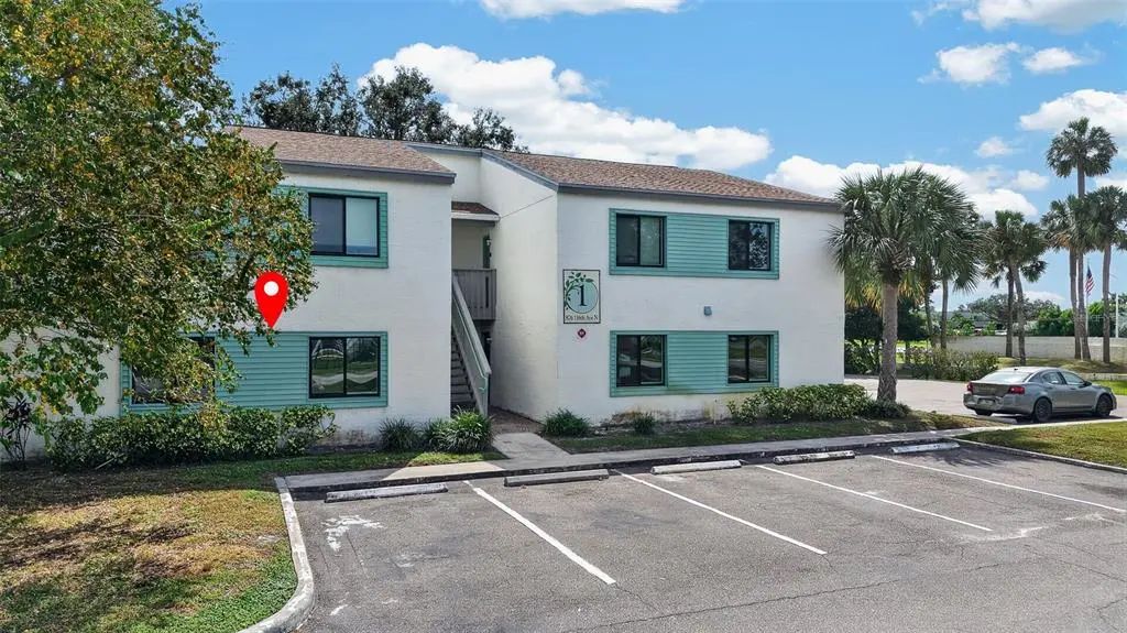 876 116th Avenue N 103, ST. PETERSBURG