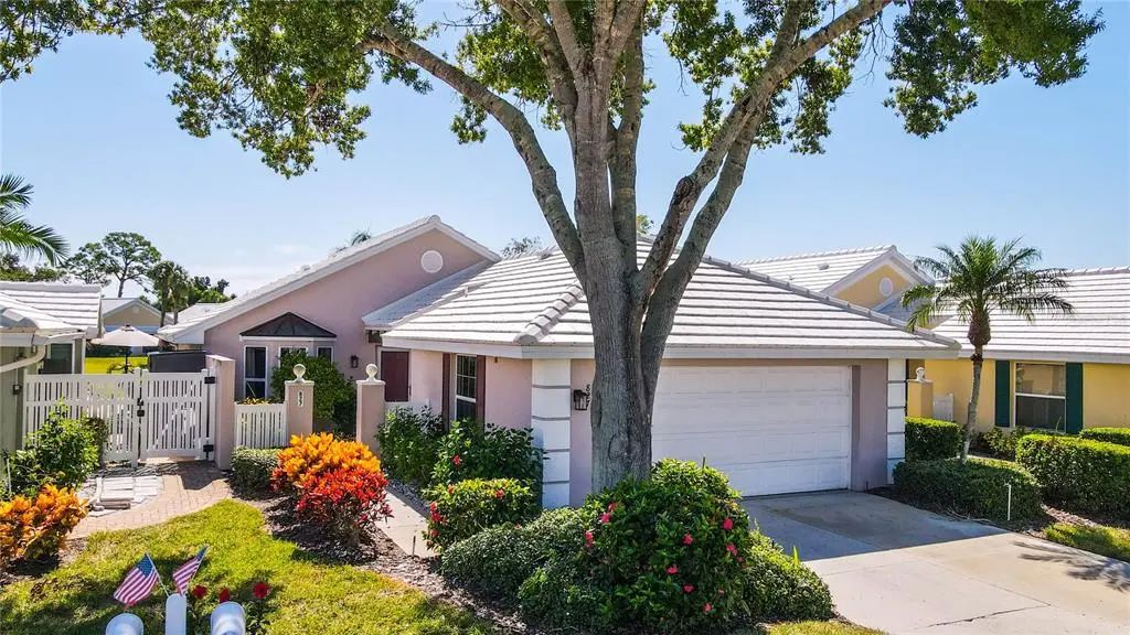 827 Harrington Lake Lane 35, VENICE