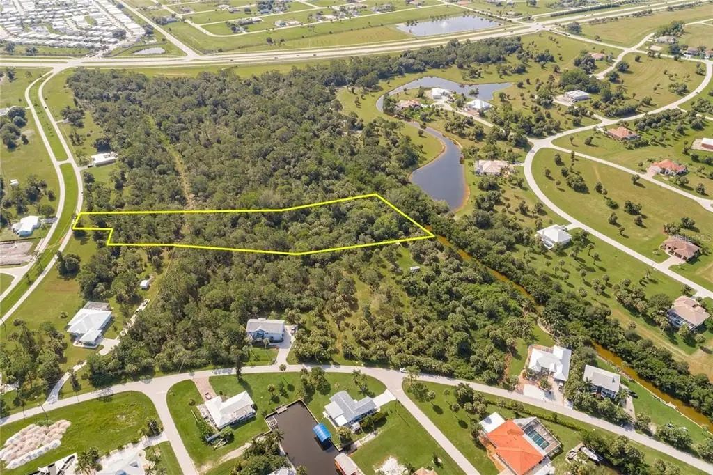 24511 Yacht Club Boulevard, PUNTA GORDA