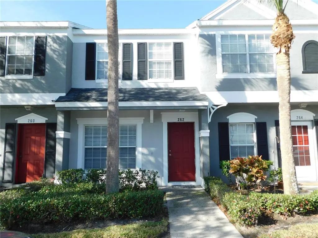 262 Countryside Key Boulevard, OLDSMAR