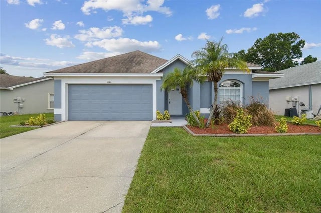 11124 Bramblebrush Street, TAMPA