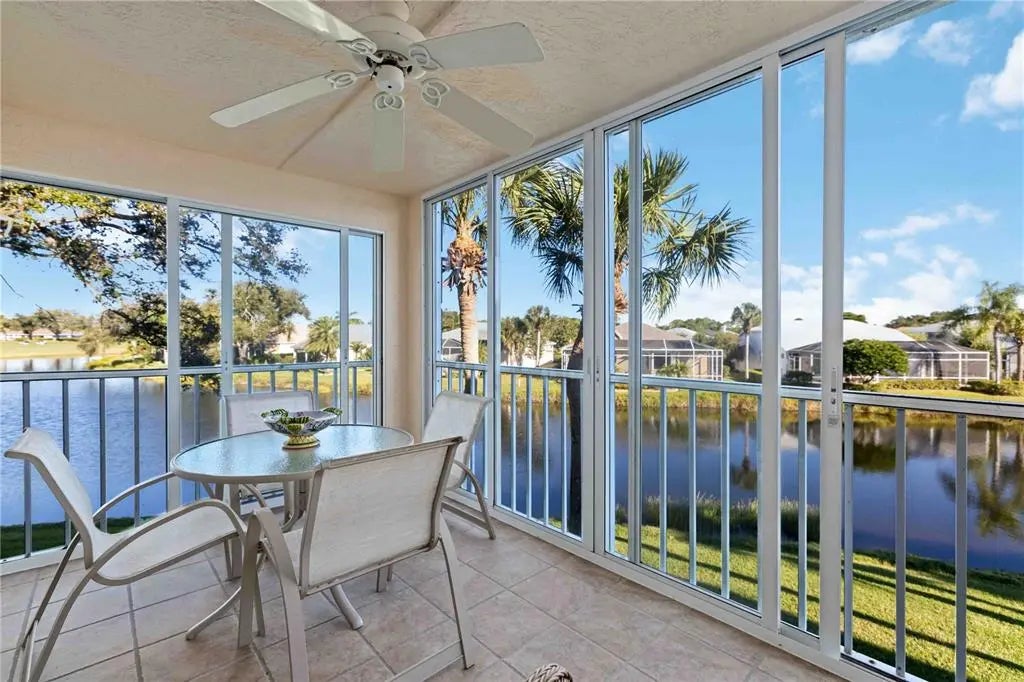 9300 Clubside Circle 1208, SARASOTA