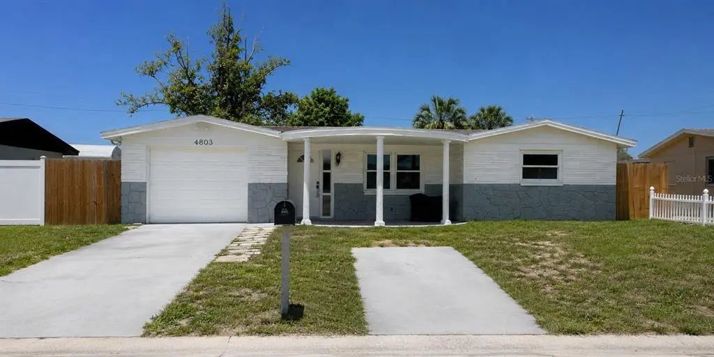 4803 Guardian Avenue, HOLIDAY
