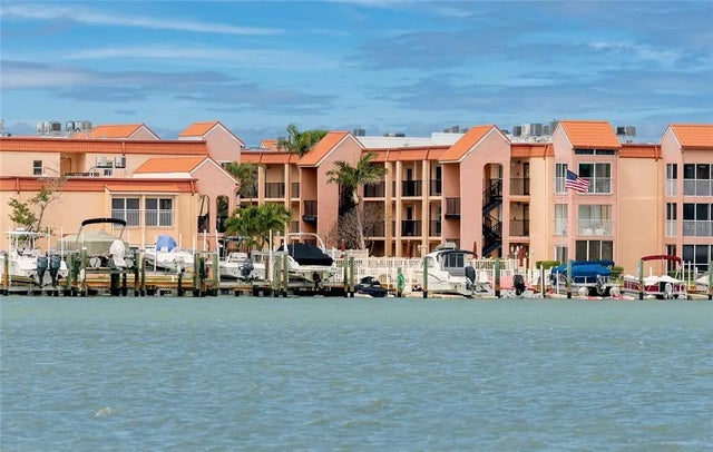 8911 Blind Pass Road 220, ST PETE BEACH