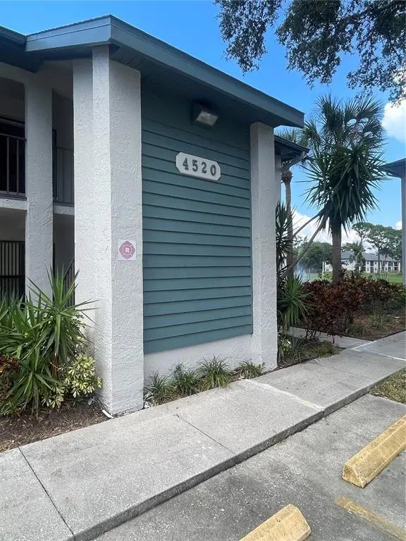 4520 47th Avenue W 103, BRADENTON