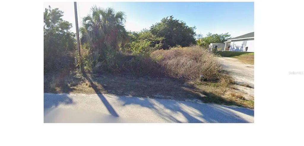 537 Kingsbury Lane, LEHIGH ACRES