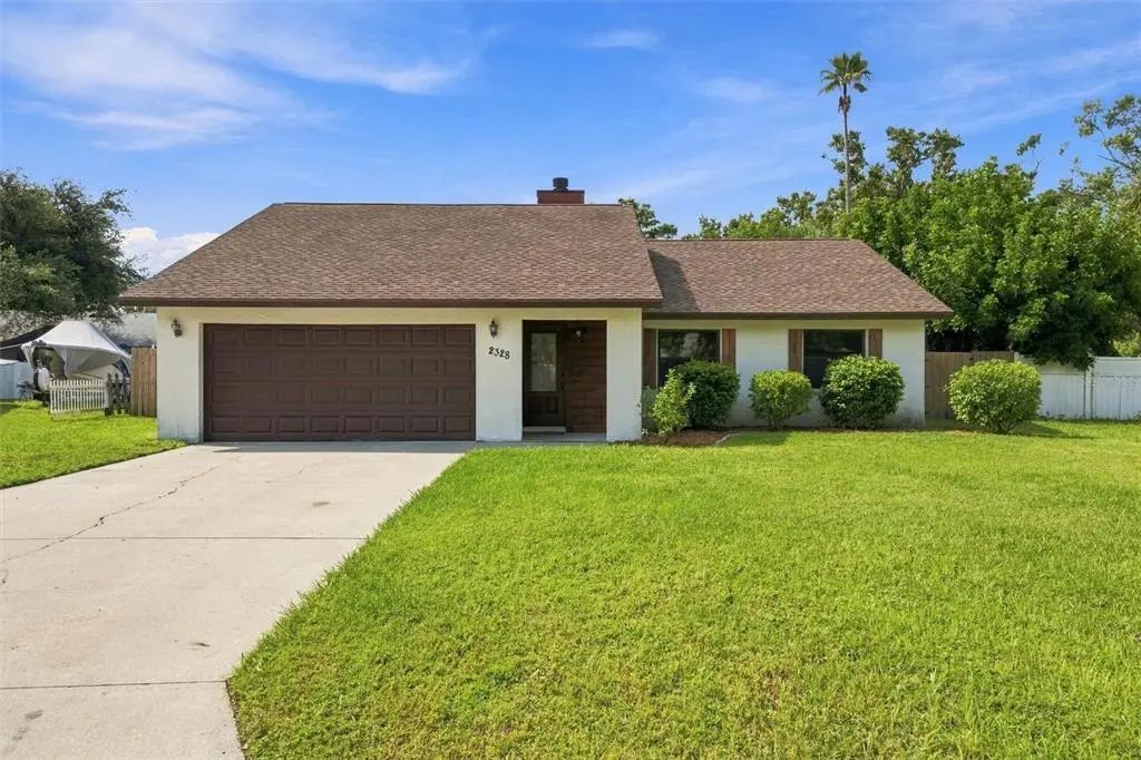 2328 Spring Oaks Circle, SARASOTA