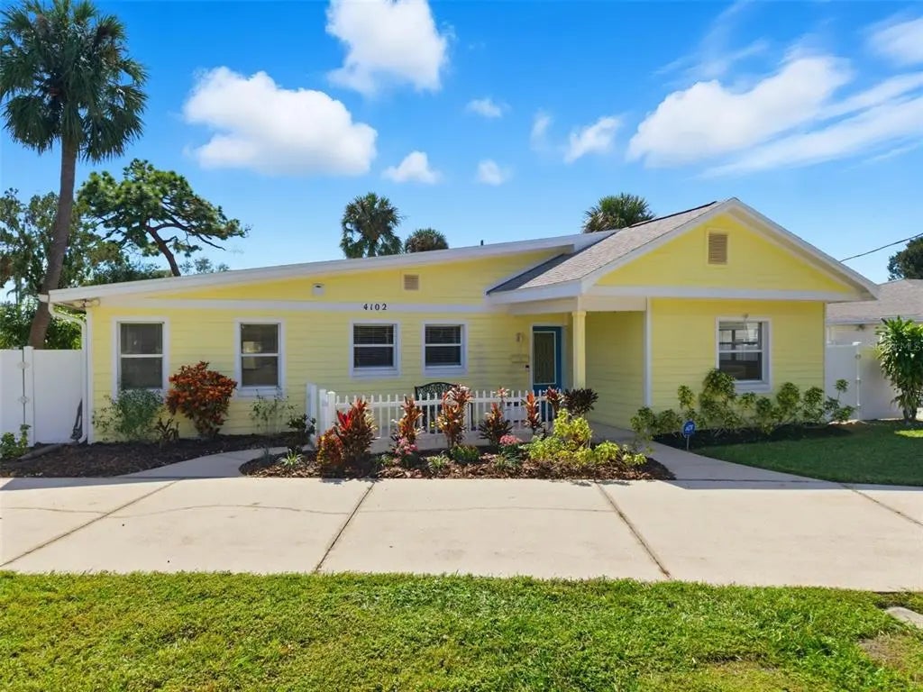 4102 Watrous Avenue W, TAMPA