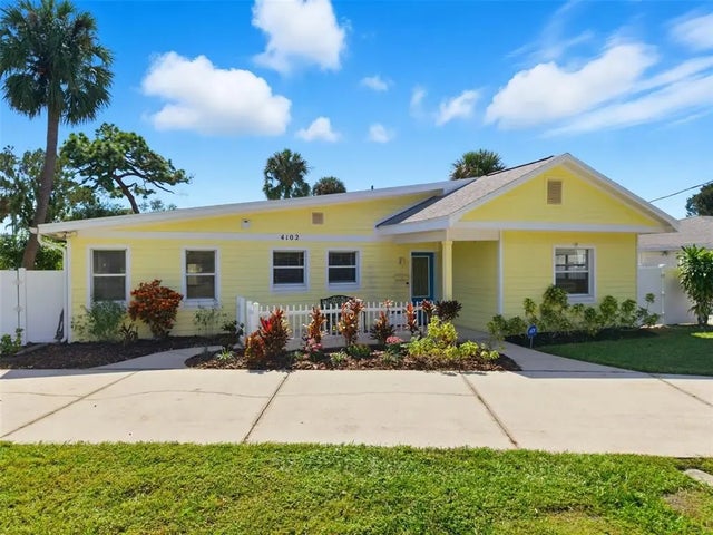 4102 Watrous Avenue W, TAMPA