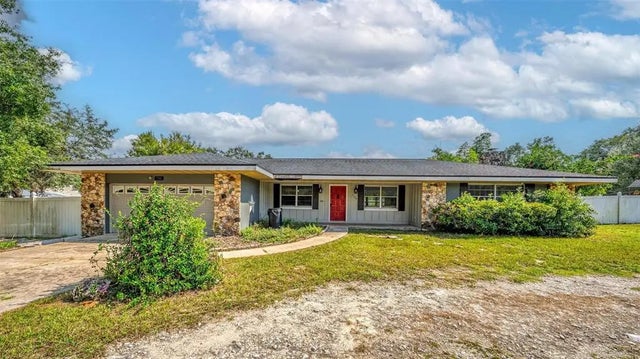 730 Oak Drive, GROVELAND