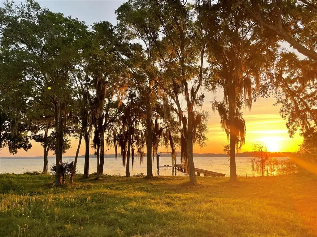 2661 Cyprus Drive, PALM HARBOR