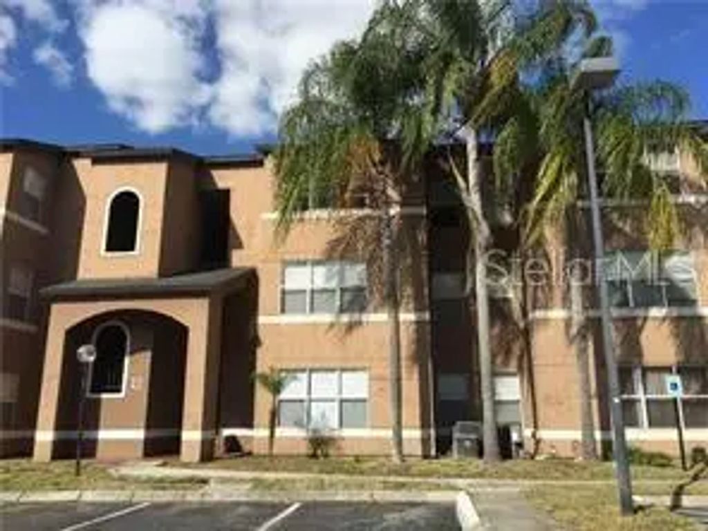 4630 Commander Drive 1021, ORLANDO