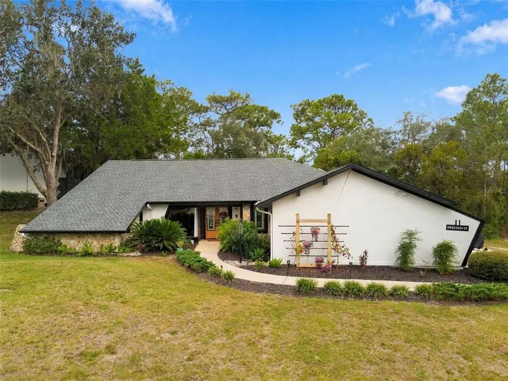 11 Sweetbay Court, HOMOSASSA