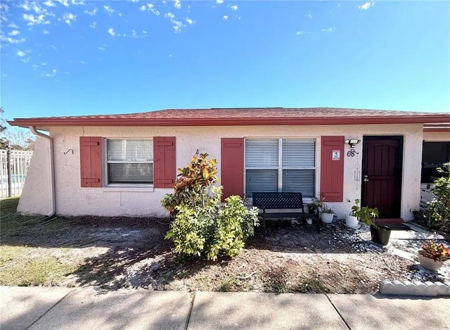 68 S Marbrisa Way, KISSIMMEE