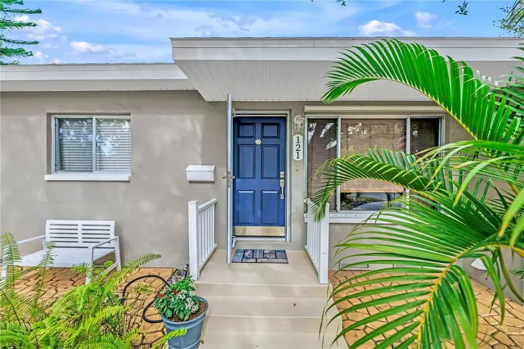 121 43rd Avenue N, ST. PETERSBURG