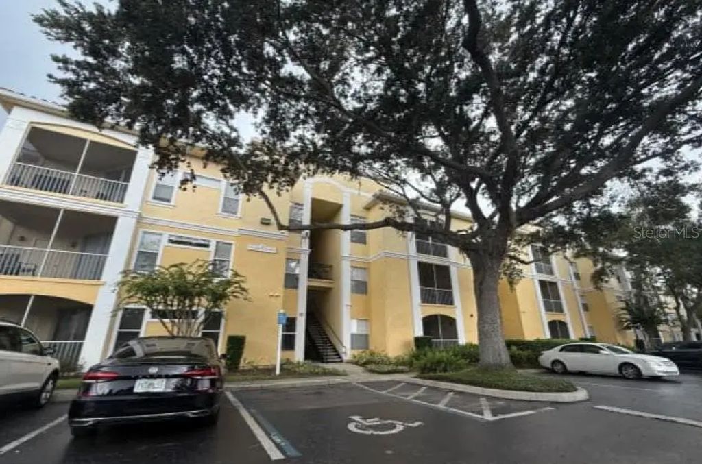 1225 Lake Shadow Circle 14102, MAITLAND