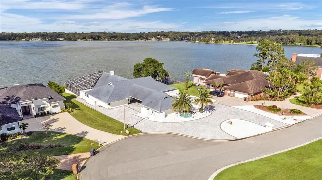 5934 Pier Place Drive, LAKELAND