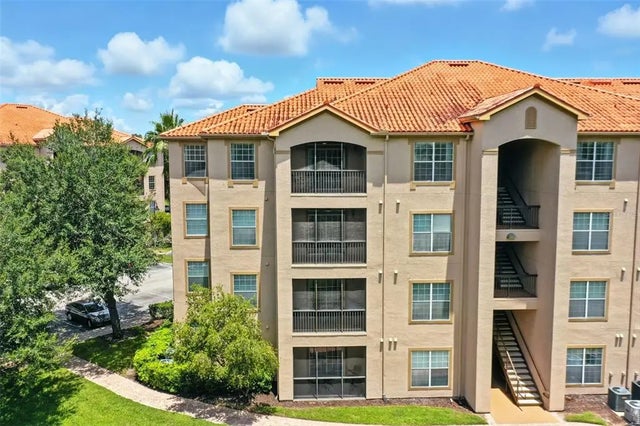 8010 Tuscany Way 5206, DAVENPORT