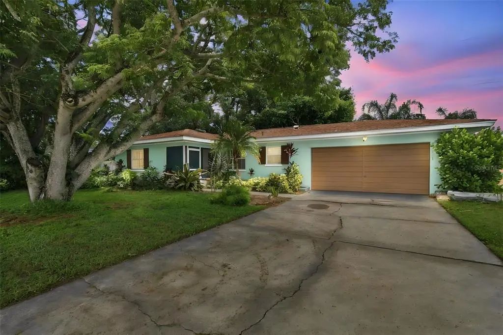 1711 N Highland Avenue, CLEARWATER